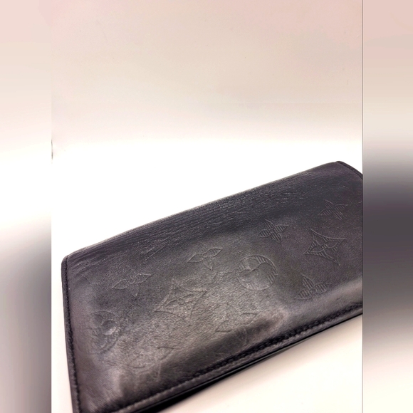 LOUIS VUITTON Brazza Long Bifold Monogram Shadow Black Unisex Wallet - Picture 2 of 4